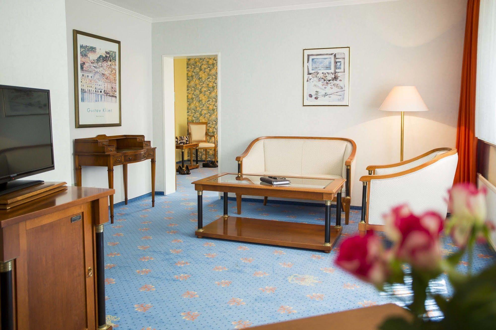 Parkhotel Maasberg Bad Sobernheim Eksteriør billede